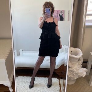 BANANA REPUBLIC BLACK ROSETTE TULLE PENCIL SKIRT ZIPPER LINED TEXTURE STRETCH